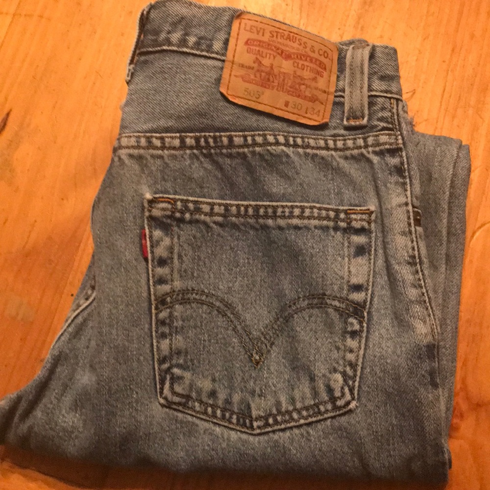 Mens Levi Jeans size 30x34
